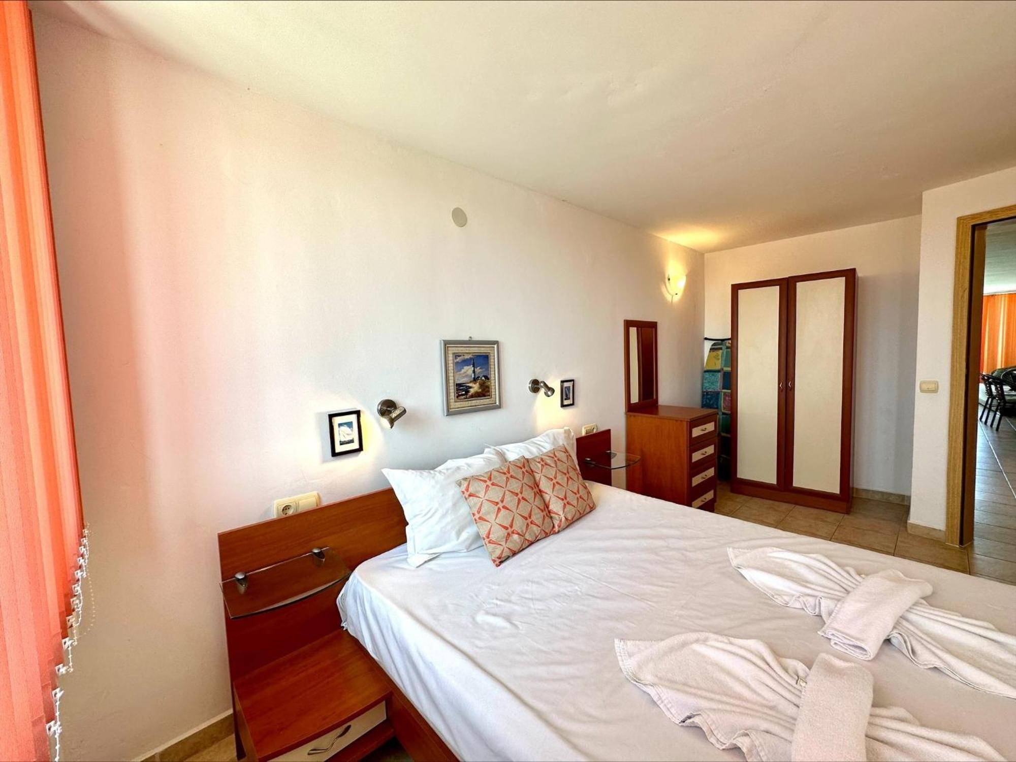 Julia Family - Menada Apartments Sunny Beach Dış mekan fotoğraf