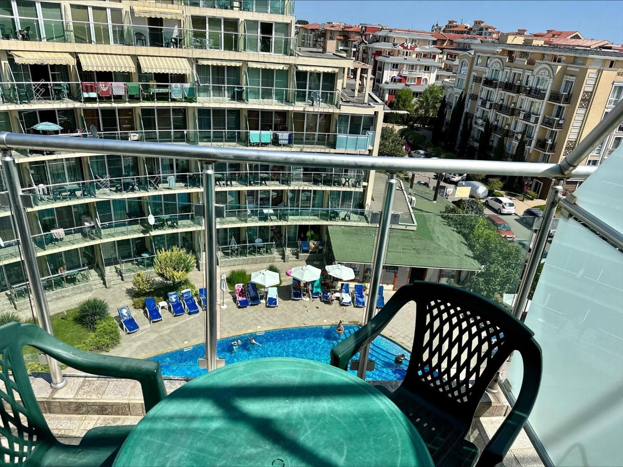 Julia Family - Menada Apartments Sunny Beach Dış mekan fotoğraf