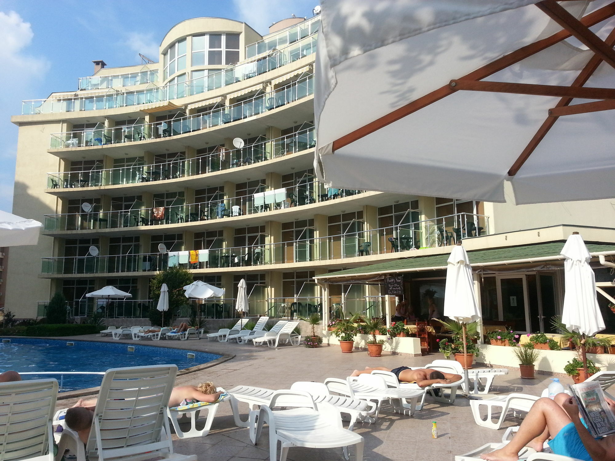 Julia Family - Menada Apartments Sunny Beach Dış mekan fotoğraf
